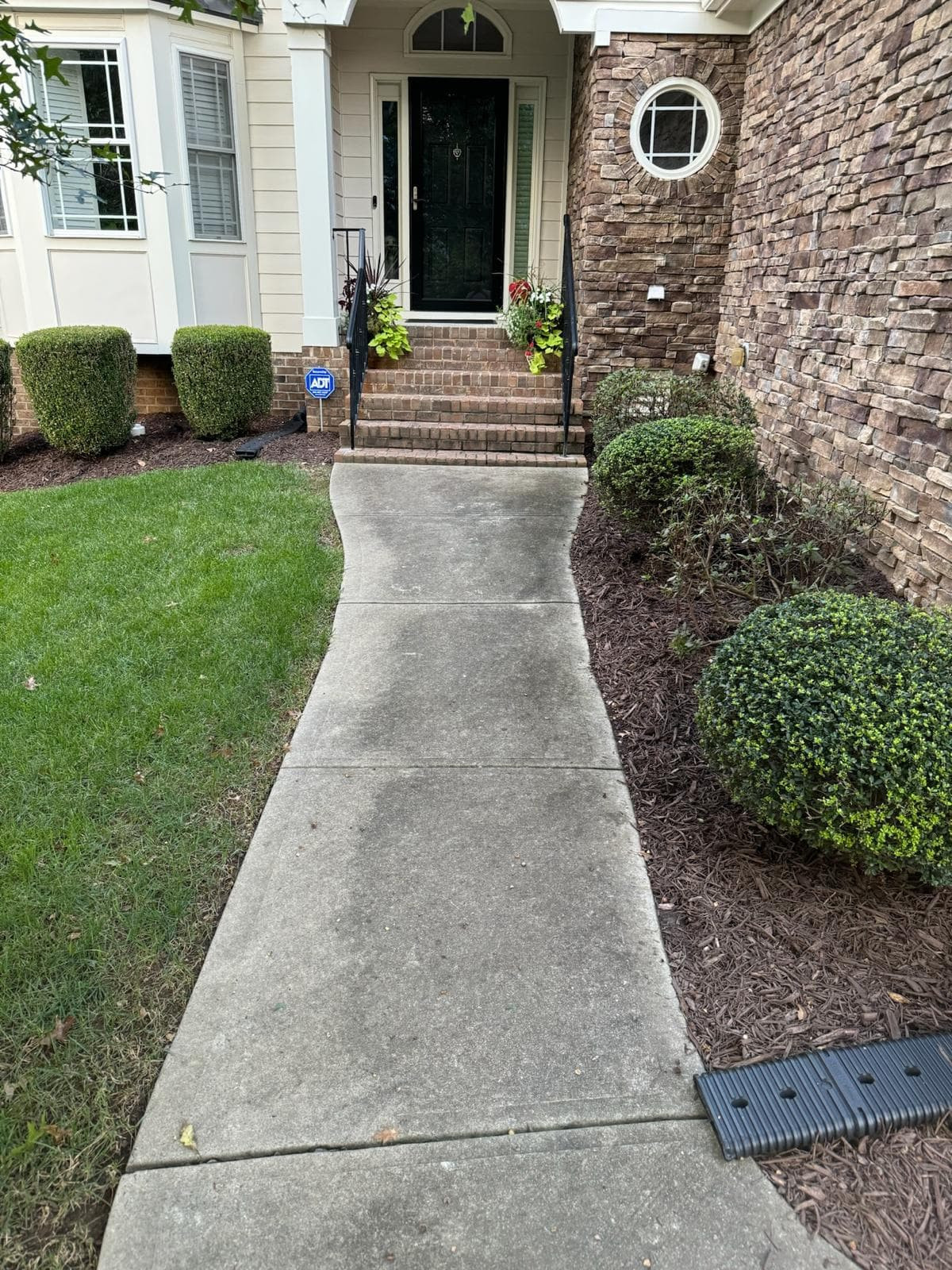 Brick House entryway before being cleaned